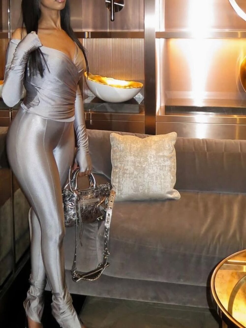 SILVER COUCOO SET - LANAI LEGGINGS (XS) & LONGSLEEVE TOP (S)